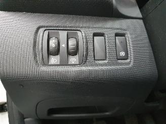 Renault Clio Mk4 0.9 TCe Expression picture 24