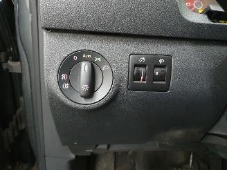 Volkswagen Caddy SA 2.0 TDI L1H1 HighLine BlueMotion picture 21