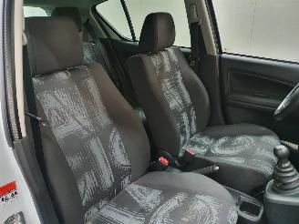 Opel Agila F68 1.0 picture 14