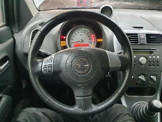 Opel Agila F68 1.0 picture 25