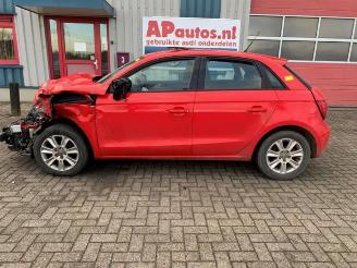 Audi A1 A1 Sportback (8XA/8XF), Hatchback 5-drs, 2011 / 2018 1.2 TFSI picture 2