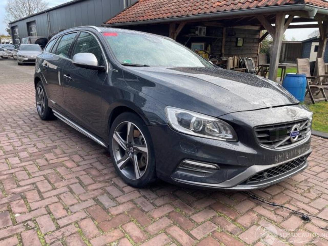 Volvo V-60 V60 I (FW/GW), Combi, 2010 / 2018 2.4 D6 20V Plug-in Hybrid AWD
