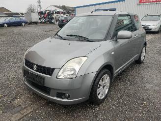 Suzuki Swift Grijs ZCD Onderdelen Deur Motorkap picture 1