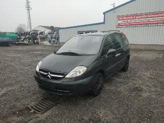 Auto da rottamare Citroën C8 2.2 HDI Grijs EYJC Onderdelen 4HW Motor 2004/11