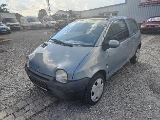Renault Twingo 1.2 16V Blauw NV427 Onderdelen D4F702 Motor picture 1