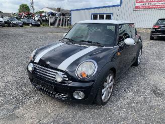 Mini Cooper R55 / R56 picture 1