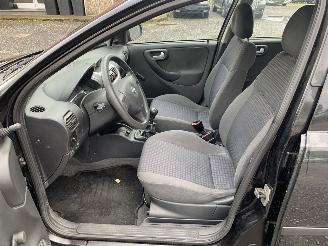Opel Corsa 1,2 picture 10