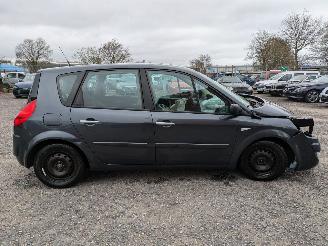 Renault Scenic 1.6 picture 4
