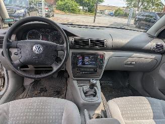 Volkswagen Passat 1.9 picture 11