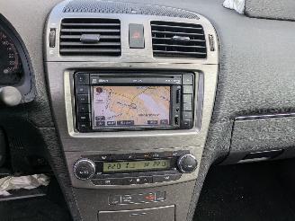 Toyota Avensis 2.2 picture 14