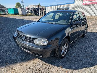 Vrakbiler auto Volkswagen Golf 1.9 TDI 2002/9