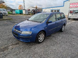 Fiat Stilo Kombi picture 1