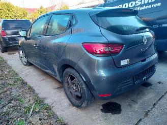 Renault Clio  picture 6