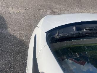 Peugeot 108  picture 33