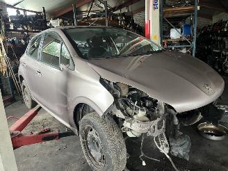Démontage voiture Peugeot 208 1.4 vti 2012/11
