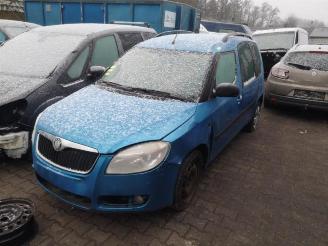 Dezmembrări autoturisme Skoda Roomster Roomster (5J), MPV, 2006 / 2015 1.4 TDI 80 2009