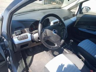 Fiat Grande Punto Grande Punto (199), Hatchback, 2005 1.4 picture 8