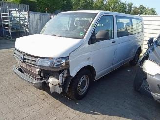 Vrakbiler auto Volkswagen Transporter Transporter T5, Van, 2003 / 2015 2.0 TDI DRF 2014/6
