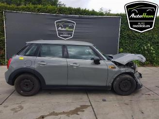 Salvage car Mini Cooper Mini (F55), Hatchback 5-drs, 2013 1.2 12V One 2017/10