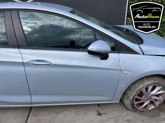 Opel Astra Astra K, Hatchback 5-drs, 2015 / 2022 1.6 CDTI 136 16V picture 2