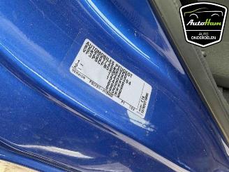 Peugeot 108 108, Hatchback, 2014 1.0 12V VVT-i picture 15