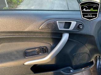 Ford Fiesta Fiesta 6 (JA8), Hatchback, 2008 / 2018 1.6 TDCi 16V ECOnetic picture 12