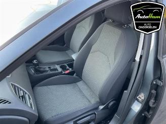 Seat Leon Leon (5FB), Hatchback 5-drs, 2012 / 2020 1.0 TSI 12V picture 19