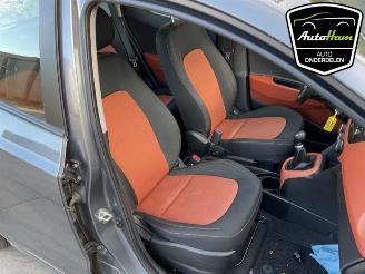 Hyundai I-10 i10 (B5), Hatchback, 2013 / 2019 1.0 12V picture 24