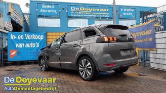 Peugeot 5008 5008 II (M4/MC/MJ/MR), MPV, 2016 / 2024 1.2 12V e-THP PureTech 130 picture 1