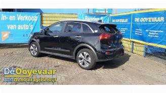 Vrakbiler auto Kia Niro Niro I (DE), SUV, 2016 / 2022 E-Niro 64 kWh 2021/4