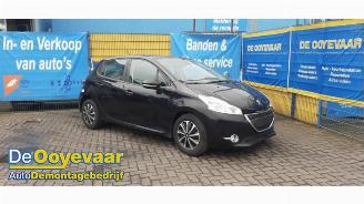 Peugeot 208 208 I (CA/CC/CK/CL), Hatchback, 2012 / 2019 1.2 Vti 12V PureTech 82 picture 1