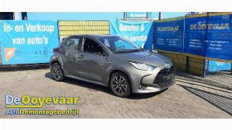 Uttjänta bilar auto Toyota Yaris Yaris IV (P21/PA1/PH1), Hatchback, 2020 1.5 12V Hybrid 115 2021/6