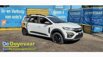 Purkuautot passenger cars Dacia Jogger Jogger, MPV, 2022 1.6 Hybrid 140 16V 2023/10