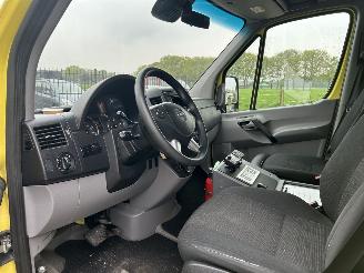 Mercedes Sprinter 319 CDI 3.0 V6 ex ambulance picture 5