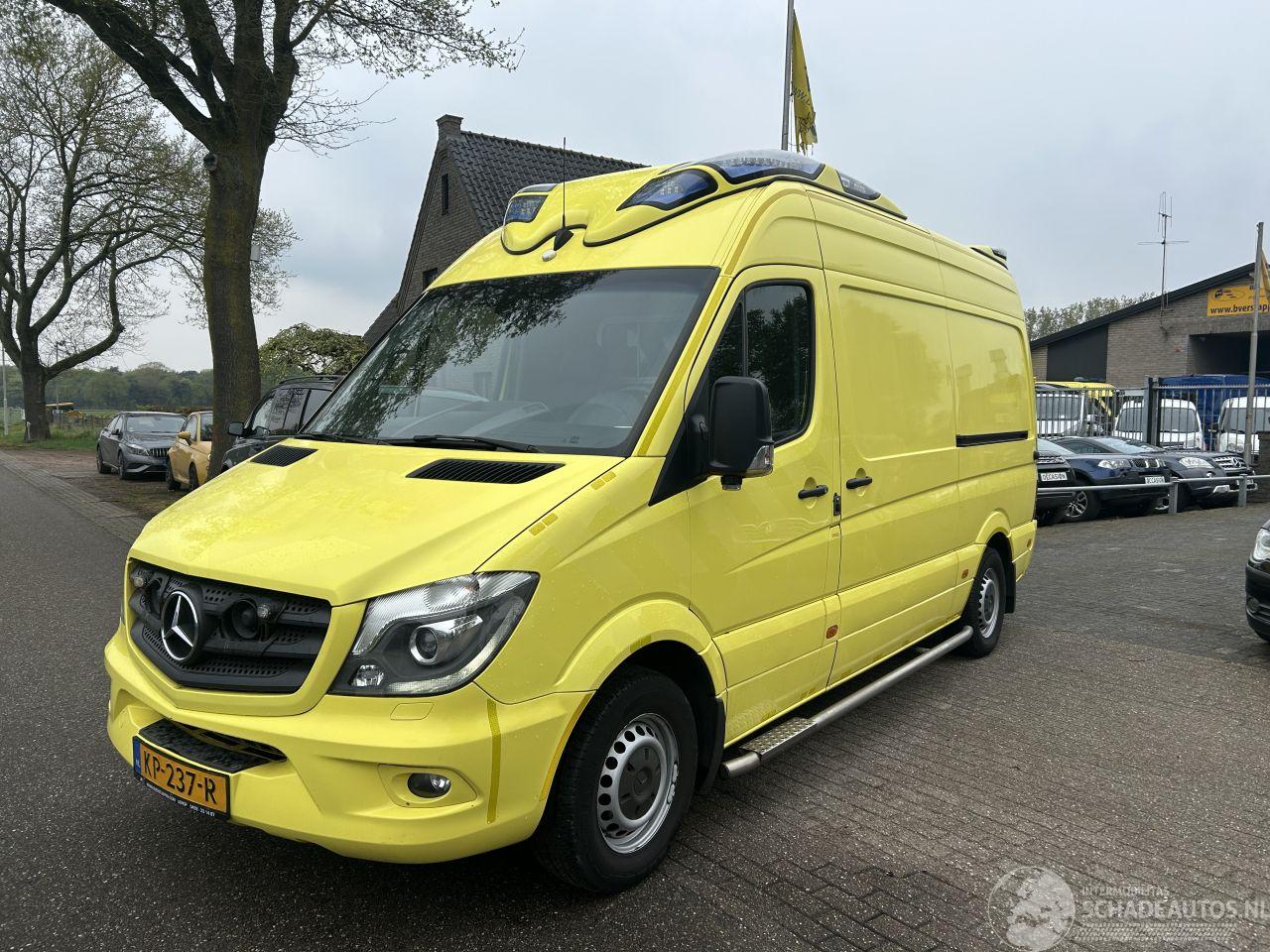 Mercedes Sprinter 319 CDI 3.0 V6 ex ambulance