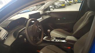 Peugeot 208 1.2 VTI 12V PURE TECH 100 4DRS BENZ 1.199CC 74KW 101PK picture 9