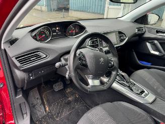 Peugeot 308 1.2 PureTech Allure AUTOMAAT picture 8