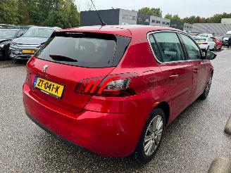 Peugeot 308 1.2 PureTech Allure AUTOMAAT picture 5