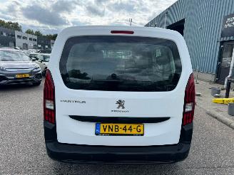 Peugeot Partner 1.5 BlueHDI Premium picture 4