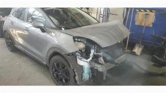 krockskadad bil auto Ford Puma Kuga III (DFK), SUV, 2019 1.5 EcoBlue 2022/6