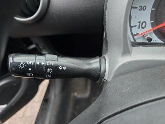 Peugeot 107 107, Hatchback, 2005 / 2014 1.0 12V picture 12