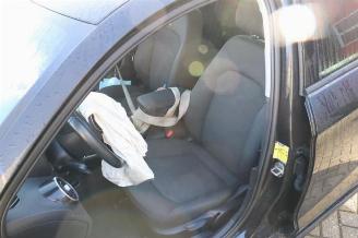 Audi A1 A1 Sportback (8XA/8XF), Hatchback 5-drs, 2011 / 2018 1.4 TFSI 16V 122 picture 10