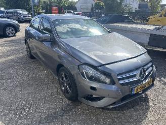 Auto incidentate Mercedes A-klasse 180 AMBITION 2013/9