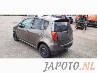 Mitsubishi Colt  picture 3