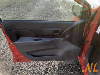 Daihatsu Cuore Cuore (L251/271/276), Hatchback, 2003 1.0 12V DVVT picture 9