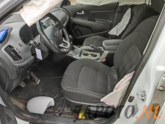 Kia Sportage Sportage (SL), Terreinwagen, 2010 / 2016 1.6 GDI 16V 4x2 picture 8