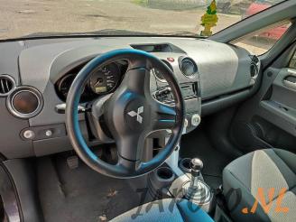 Mitsubishi Colt Colt (Z2/Z3), Hatchback, 2004 / 2012 1.3 16V picture 12