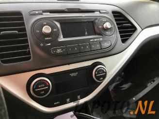 Kia Picanto Picanto (TA), Hatchback, 2011 / 2017 1.0 12V picture 14