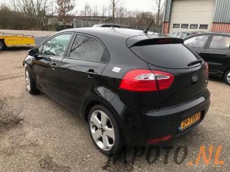 Kia Rio Rio III (UB), Hatchback, 2011 / 2017 1.2 CVVT 16V picture 3