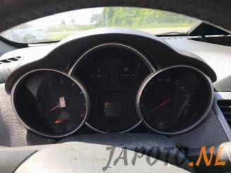 Chevrolet Cruze Cruze (300), Sedan, 2009 / 2015 1.8 16V VVT picture 14